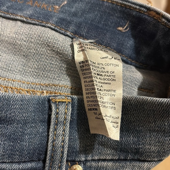 Chico’s So Slimming Velvet Side-Seam Girlfriend Ankle Jeans size 28 waist - Picture 7 of 9